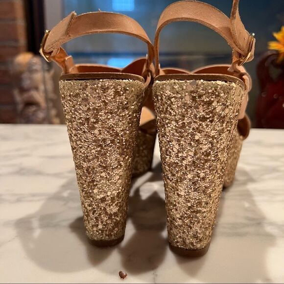 gold glitter platform sandals - Picture 4 of 13